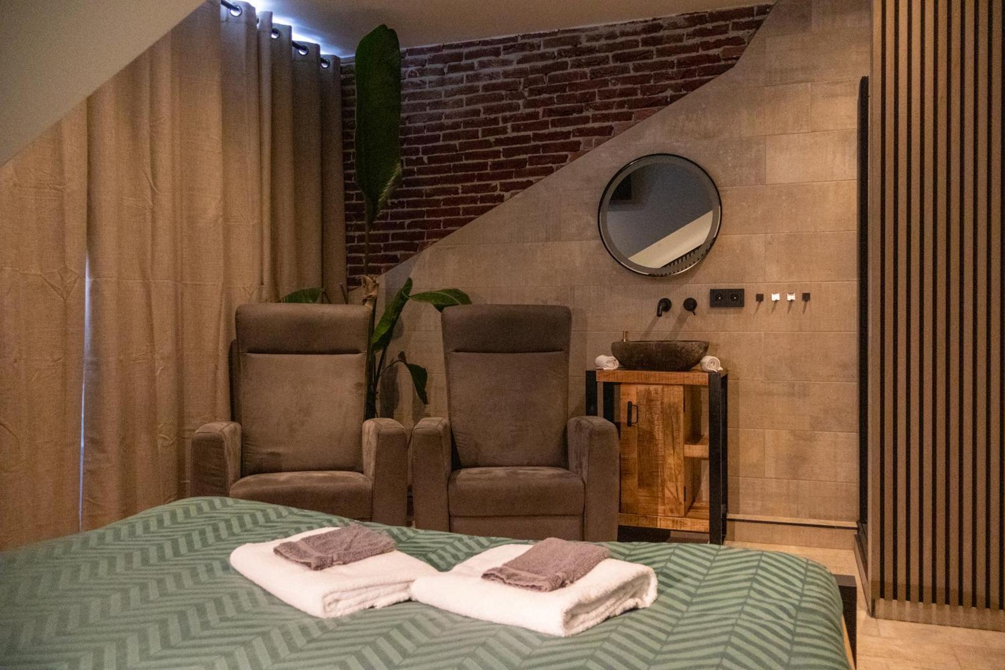 Zeeschelp - Comfortabele Kamer Bij B&B Gezond Aan Zee - Toegang Wellnesstuin Meerprijs Ouddorp Buitenkant foto